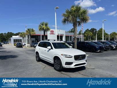 Used 2020 Volvo XC90 T6 Momentum w/ Protection Package Premier