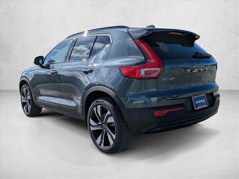 New 2026 Volvo XC40 B5 Ultra w/ Climate Package image 9