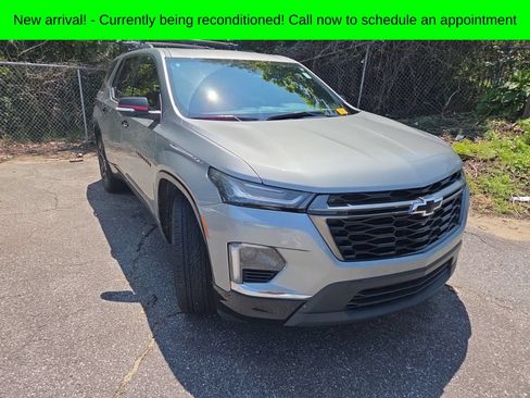 Used 2023 Chevrolet Traverse Premier w/ Redline Edition FWD image 2
