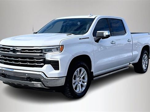 Used 2022 Chevrolet Silverado 1500 LTZ w/ Technology Package image 2