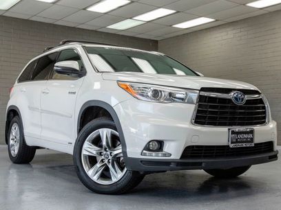 Used 2016 Toyota Highlander Limited