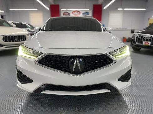 Used 2020 Acura ILX image 3