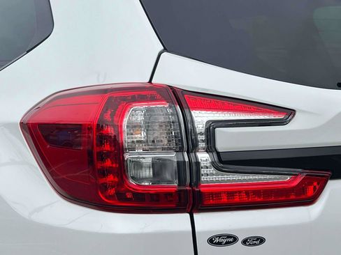 Used 2023 Subaru Ascent Onyx Edition image 10