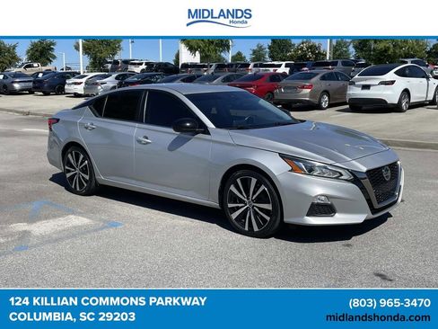 Used 2022 Nissan Altima 2.5 SR FWD image 1
