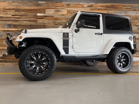 Used 2017 Jeep Wrangler Sport AWD/4WD image 18