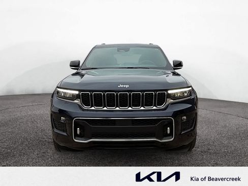 Used 2023 Jeep Grand Cherokee Overland w/ Luxury Tech Group IV image 8