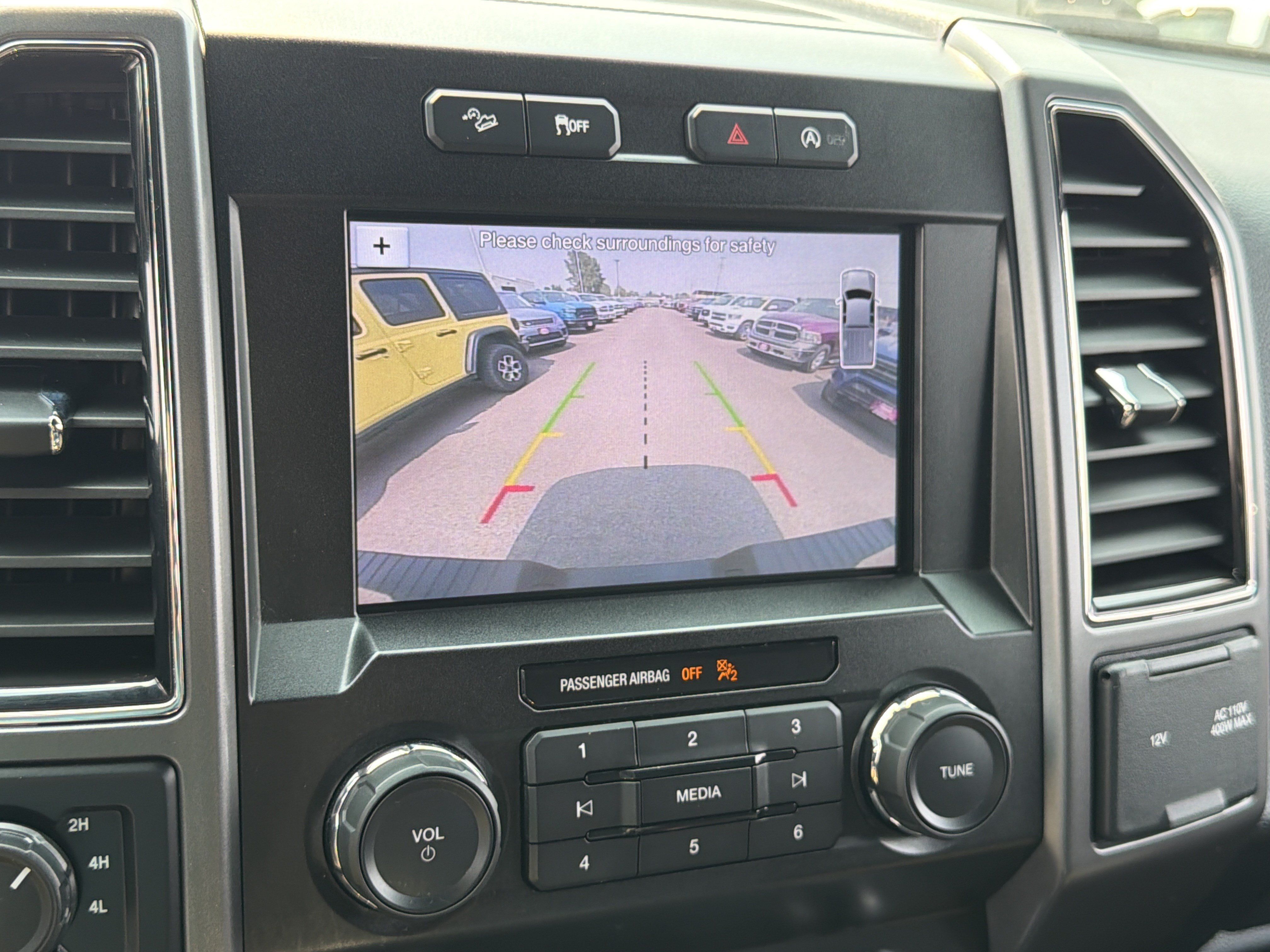Used 2019 Ford F150 XLT w/ Equipment Group 302A Luxury AWD/4WD image 22