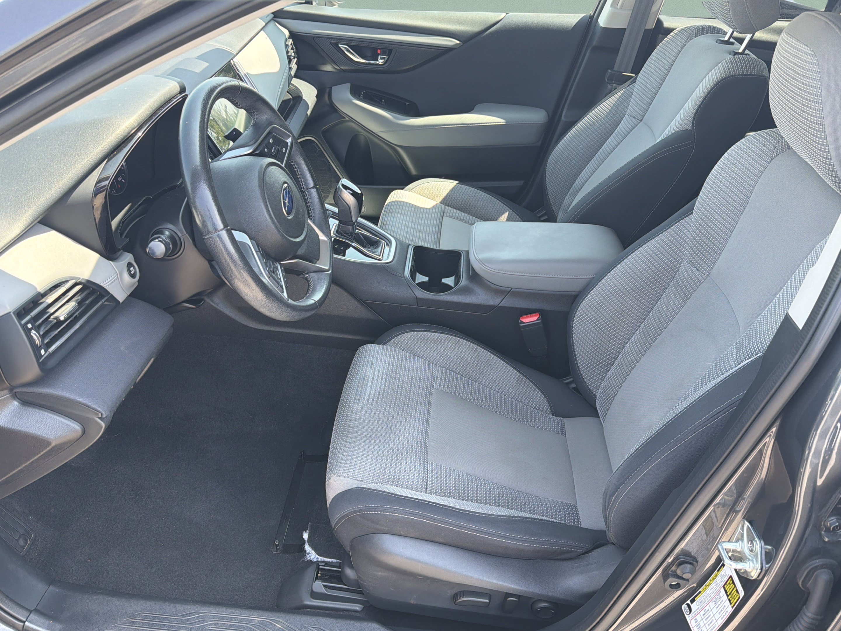 Used 2023 Subaru Outback Premium AWD/4WD image 25