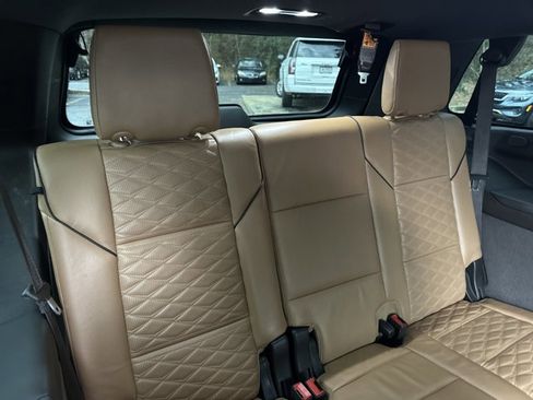 Used 2021 Cadillac Escalade Sport w/ Driver Assist Tech Package image 20