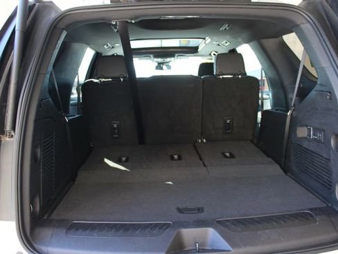 Used 2025 Chevrolet Tahoe LT w/ Comfort Package image 30