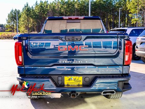 Used 2023 GMC Sierra 1500 Denali w/ Denali Reserve Package image 11