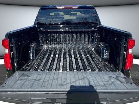 Used 2021 Chevrolet Silverado 1500 Custom w/ LPO, Dark Essentials Package image 7