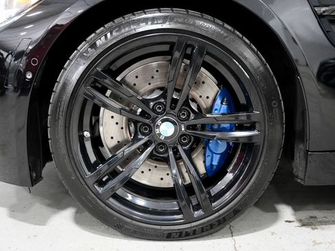 Used 2018 BMW M4 Coupe RWD image 35