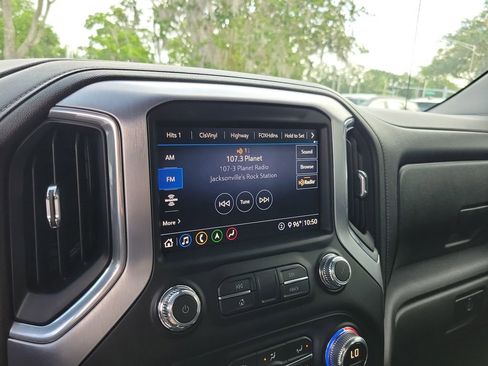 Used 2020 GMC Sierra 1500 SLT AWD/4WD image 29