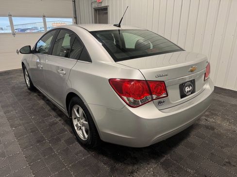 Used 2013 Chevrolet Cruze LT image 4