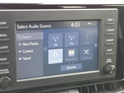 Used 2019 Toyota RAV4 XLE Premium FWD image 29