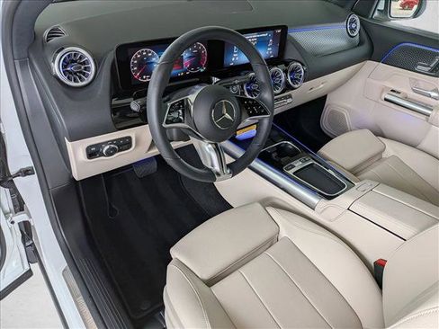 Certified 2026 Mercedes-Benz GLA 250 image 9