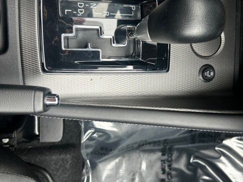 Used 2022 Mitsubishi Outlander Sport ES FWD image 19