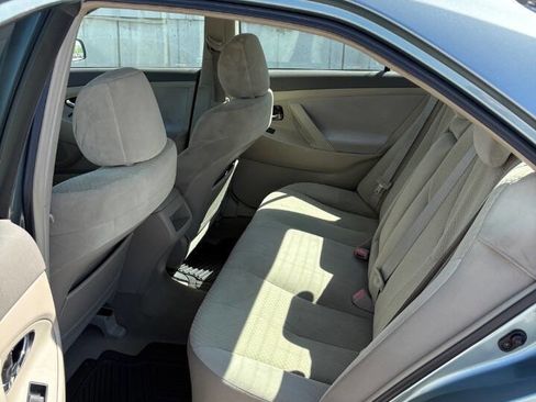 Used 2008 Toyota Camry LE FWD image 9