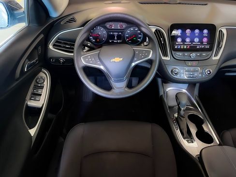 Used 2023 Chevrolet Malibu LT image 12