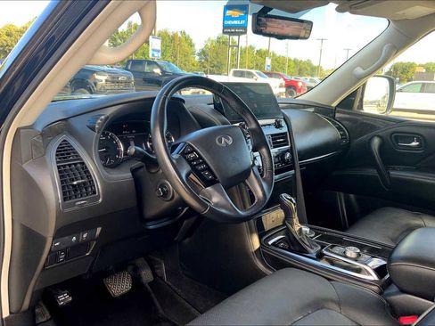 Used 2022 INFINITI QX80 Luxe image 17