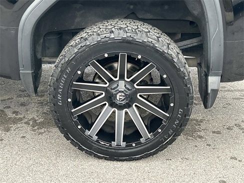 Used 2019 GMC Sierra 1500 AT4 image 13