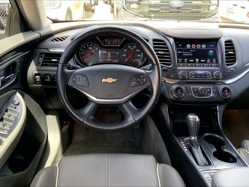 Used 2017 Chevrolet Impala Premier image 6