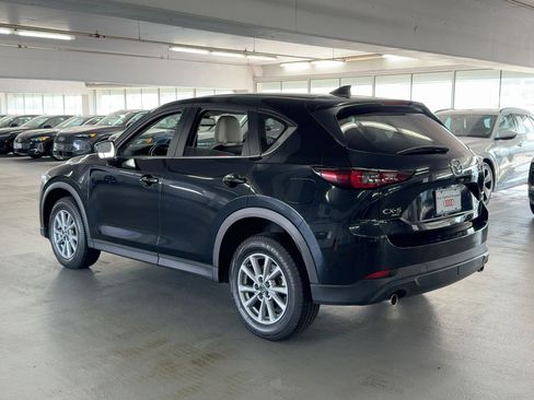Used 2023 MAZDA CX-5 AWD 2.5 S w/ Preferred Package image 3