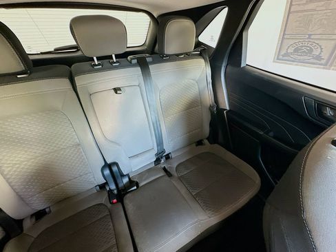 Used 2022 Ford Escape SE w/ Convenience Package FWD image 14
