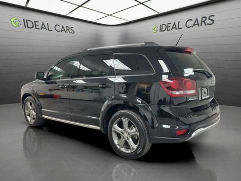 Used 2016 Dodge Journey Crossroad FWD image 1