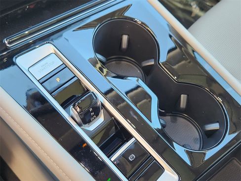 New 2026 Volkswagen Atlas SEL Premium R-Line image 17