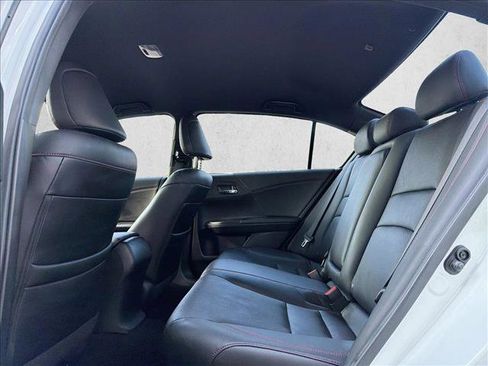 Used 2017 Honda Accord Sport Special Edition image 21