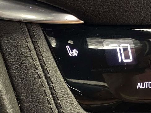 Used 2024 Cadillac XT5 Premium Luxury w/ Technology Package image 25