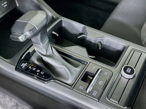 Used 2025 Kia K5 LXS image 24