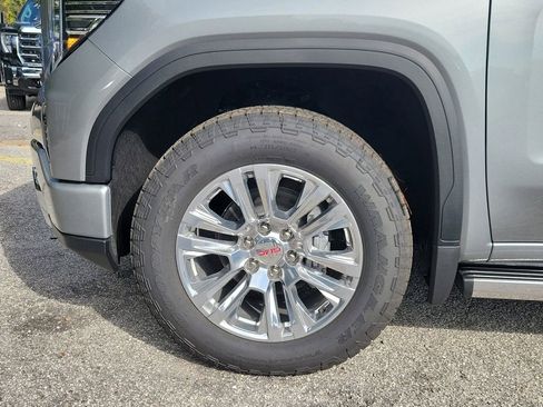 New 2026 GMC Sierra 1500 Denali w/ Technology Package AWD/4WD image 11