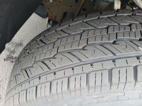 Used 2024 GMC Sierra 1500 Pro w/ Pro Value Package image 31