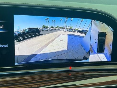 Used 2023 Cadillac Escalade Premium Luxury AWD/4WD image 26