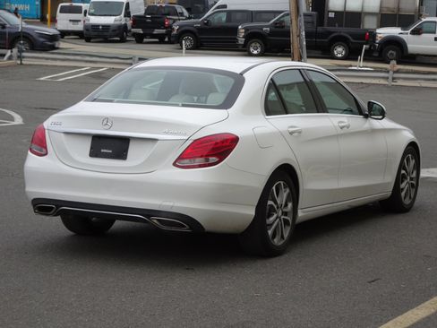 Used 2016 Mercedes-Benz C 300 Sedan image 7