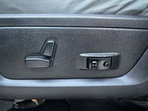 Used 2017 RAM 2500 Big Horn image 44