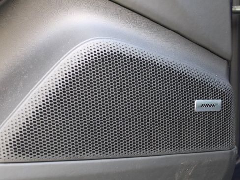 Used 2024 Porsche Macan 4 Electric image 16