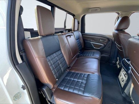 Used 2019 Nissan Titan Platinum Reserve w/ Platinum Utility Package image 27