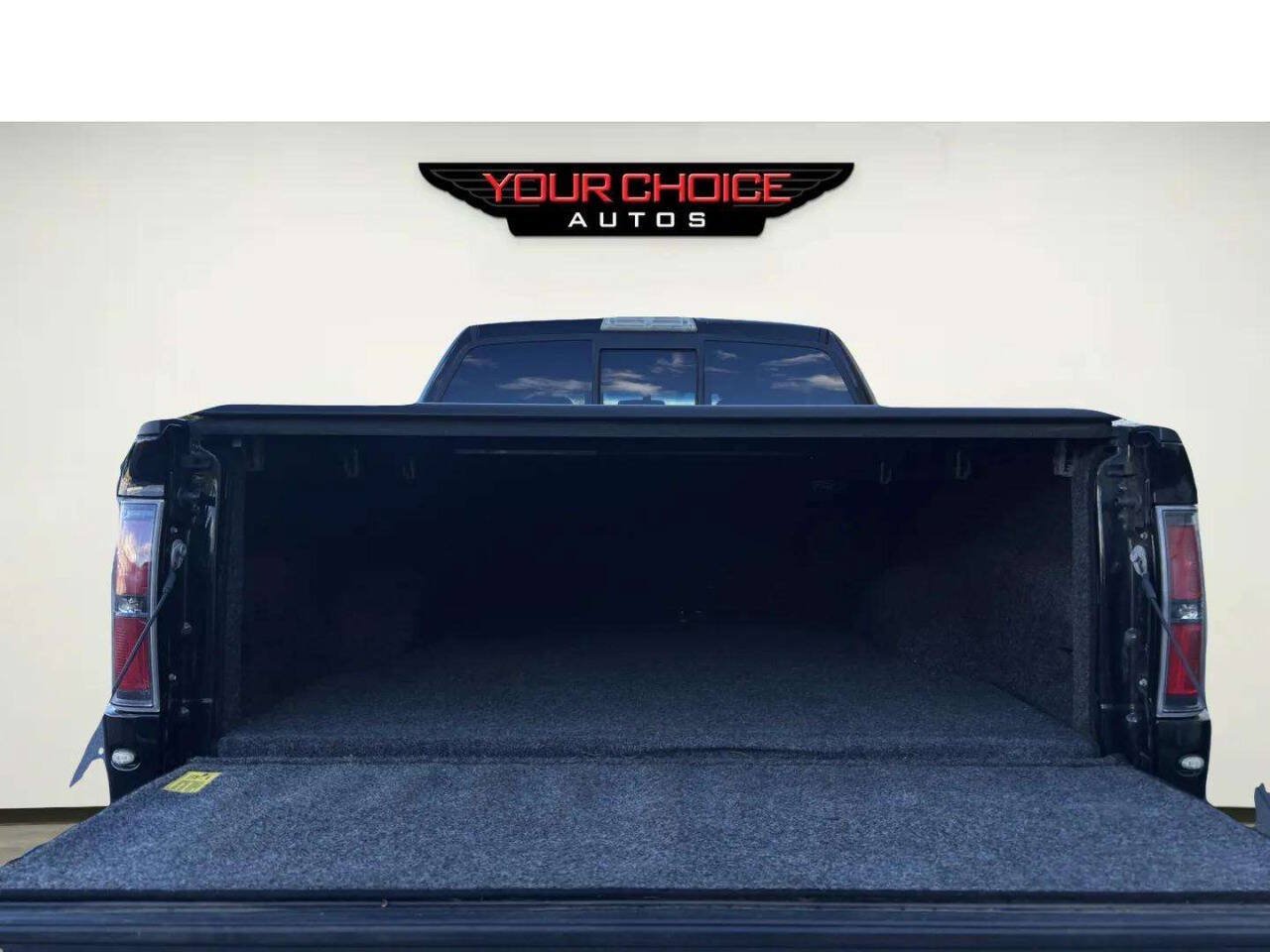 Used 2011 Ford F150 Raptor w/ Raptor Plus Pkg AWD/4WD image 5