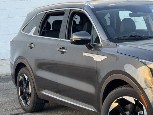 New 2026 Kia Sorento EX AWD/4WD image 4