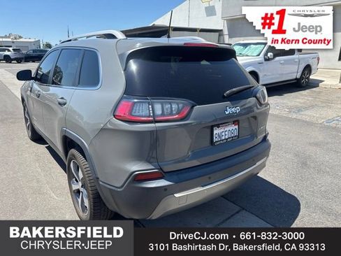 Used 2019 Jeep Cherokee Limited FWD image 3