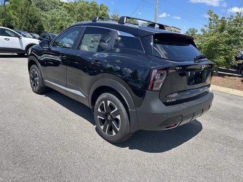 New 2026 Nissan Kicks SV w/ Cold Weather Package AWD/4WD image 5