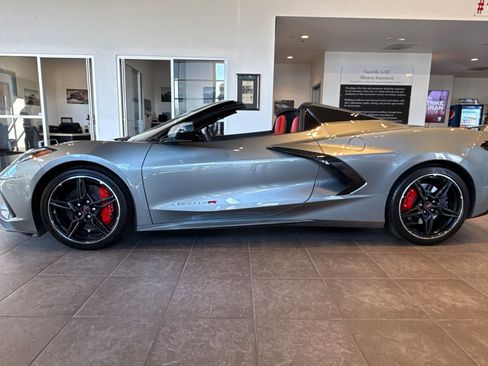 Used 2024 Chevrolet Corvette Stingray 2D Convertible w/ Z51 Performance Package image 7
