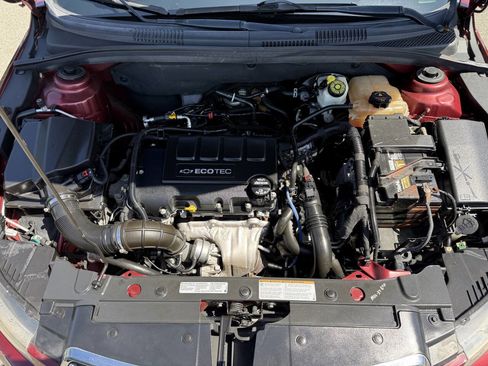 Used 2016 Chevrolet Cruze LT w/ Sun And Sound Package image 26