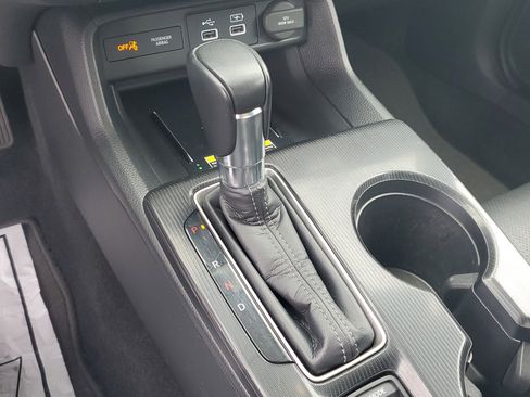 Used 2024 Honda Civic Touring image 29