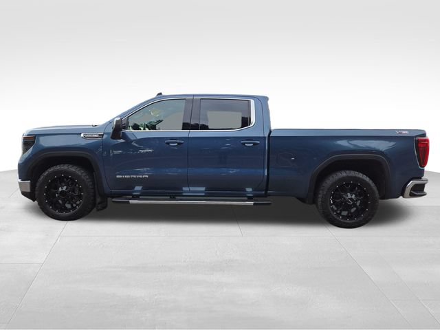 Used 2024 GMC Sierra 1500 SLE w/ X31 Off-Road Package AWD/4WD image 10