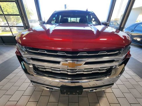 Used 2021 Chevrolet Silverado 1500 LTZ RWD image 2